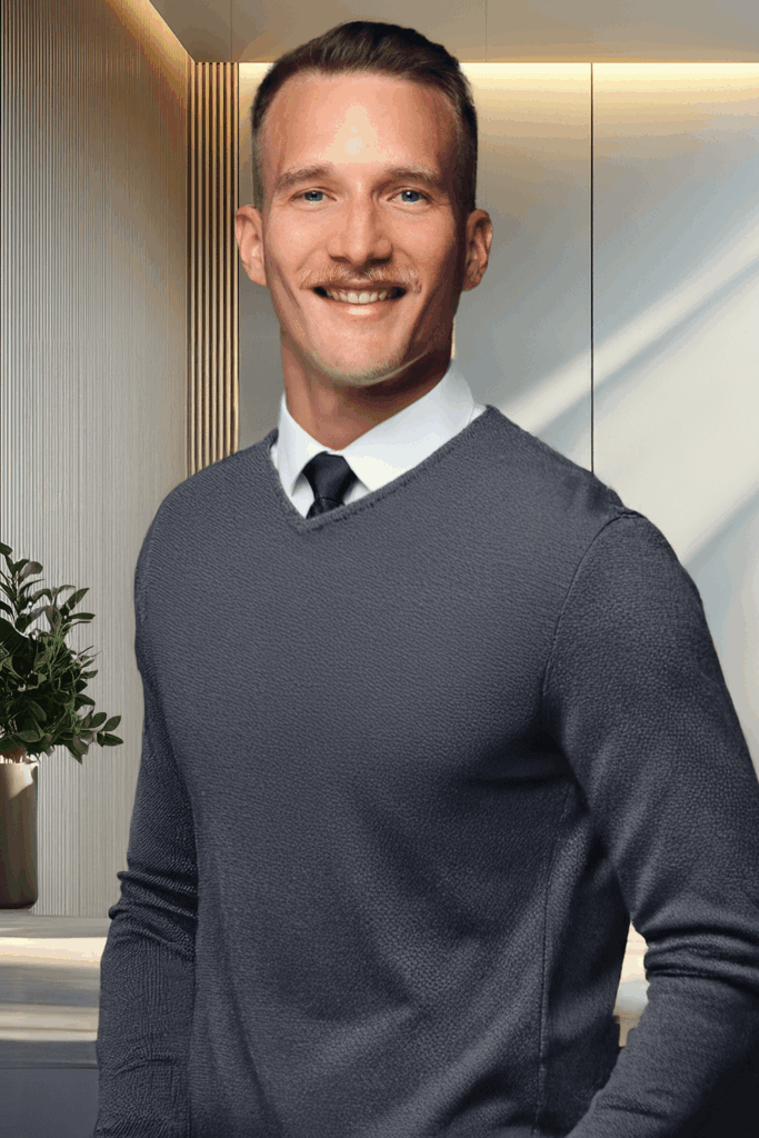 Portrait vom Geschäftsführer Fabiano Hall
