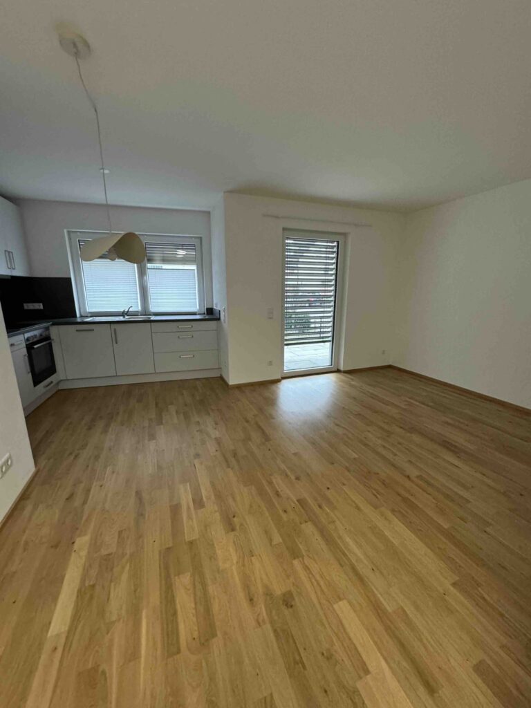 Moderne 2-Zimmer Wohnung in Weingarten